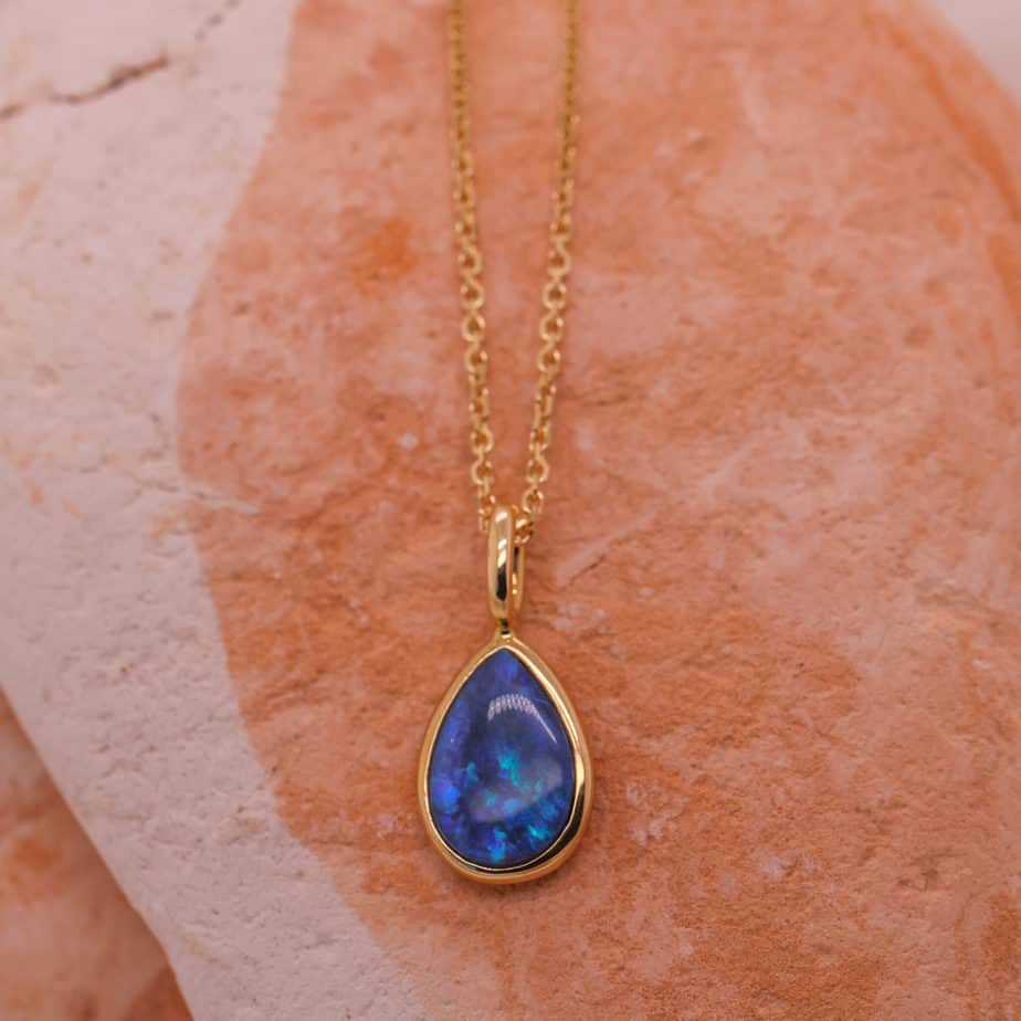 Allegra Yellow Gold Black Opal Necklace 1.42Ct