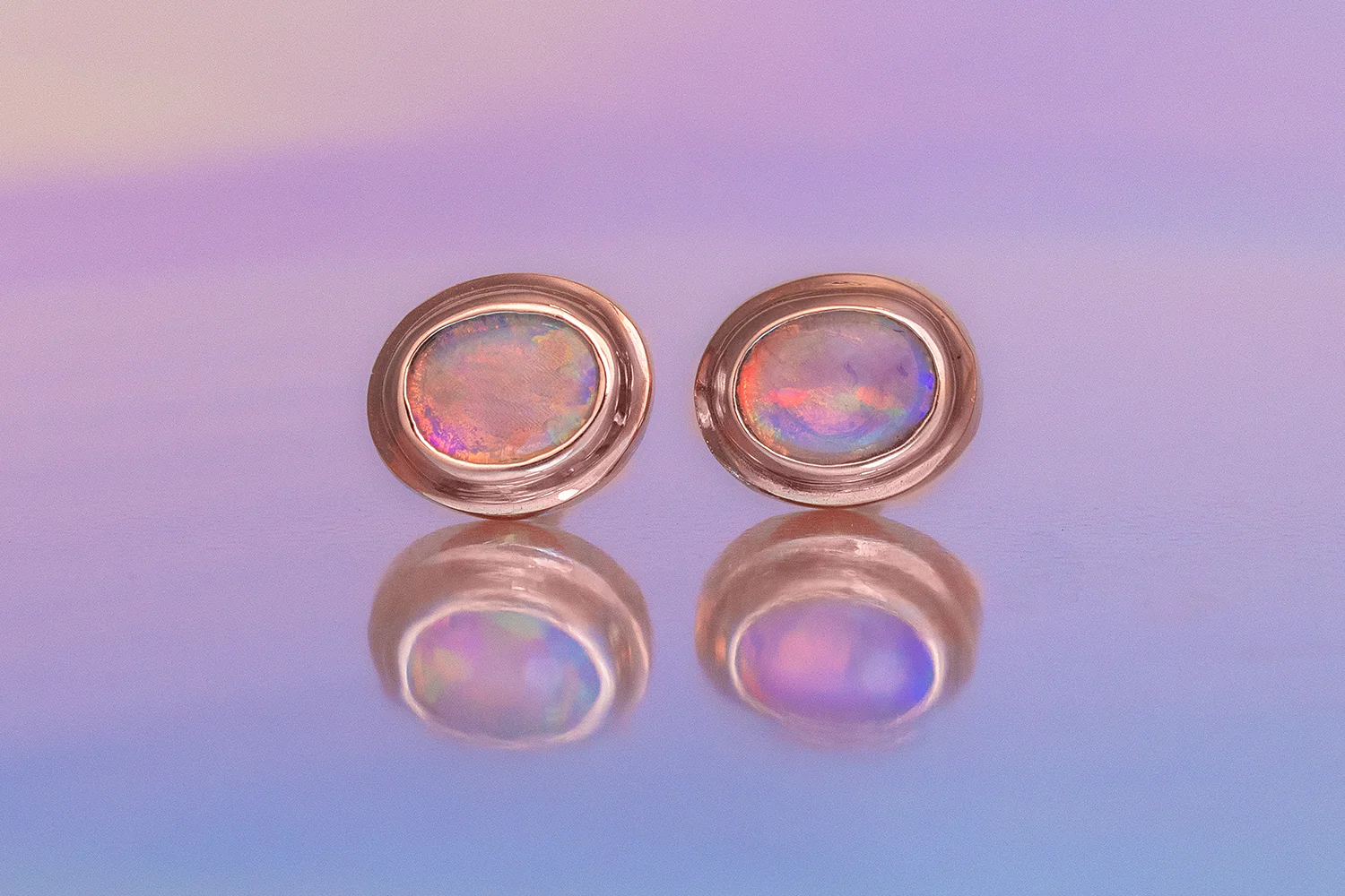 Gabriel Earrings 18kt Rose Gold with 0.42ct Crystal Opals