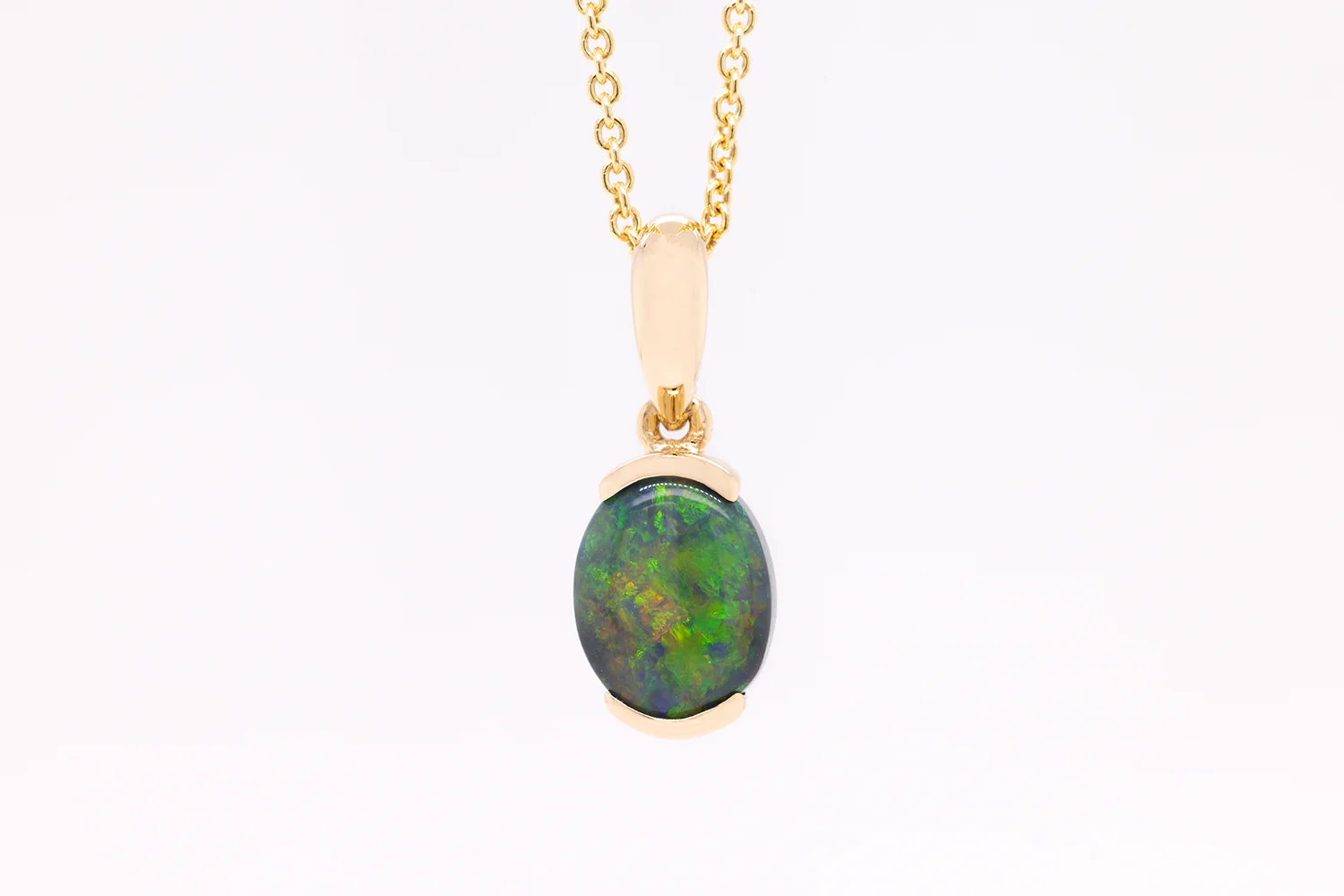 Pendant 14kt Gold with 1.20ct Black Opal