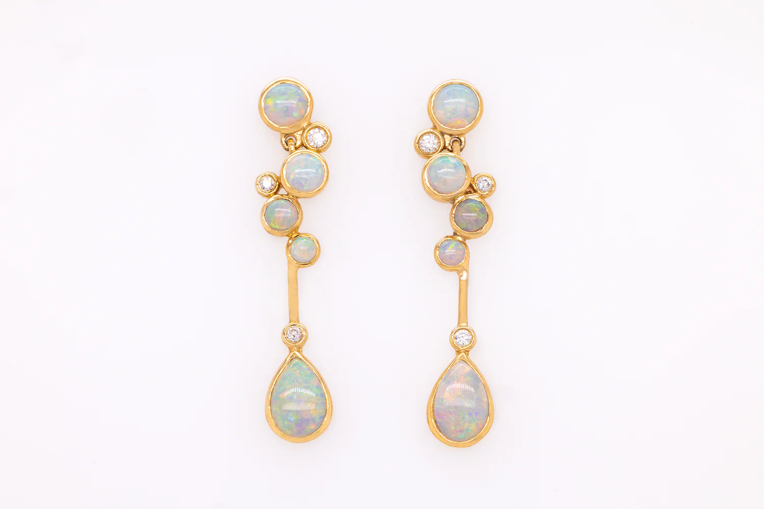 Stella Earrings 18kt Gold with 1.05ct Crystal Opals and Diamonds